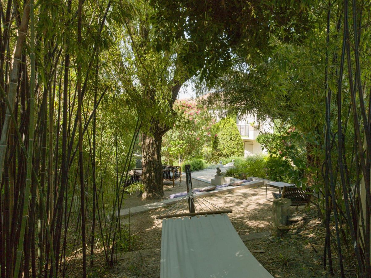 Saint-Rémy-de-Provence Hotel L'Amandiere מראה חיצוני תמונה