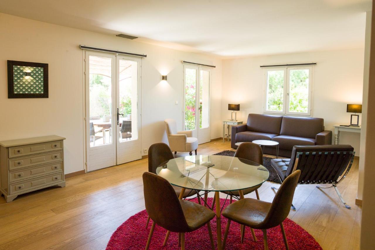 Saint-Rémy-de-Provence Hotel L'Amandiere חדר תמונה