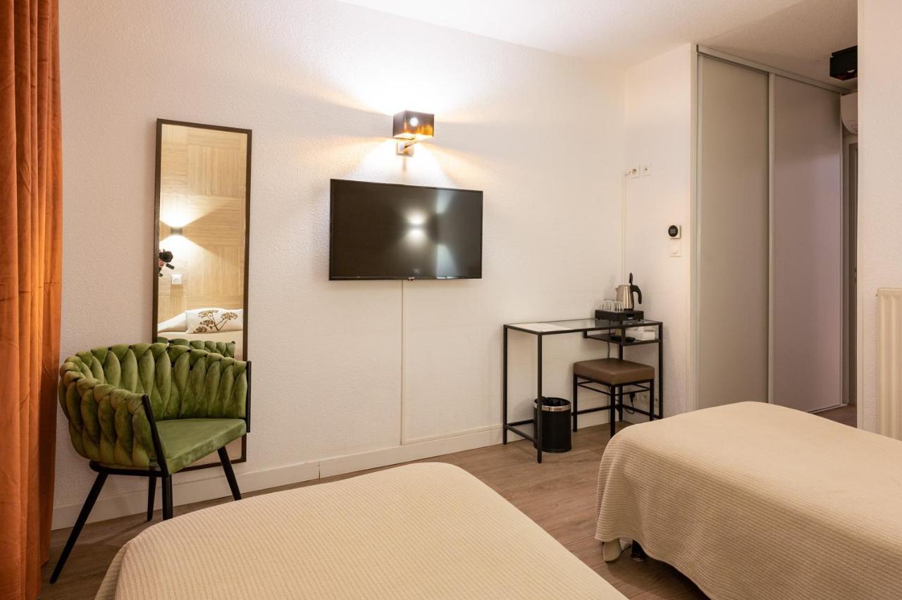 Saint-Rémy-de-Provence Hotel L'Amandiere מראה חיצוני תמונה