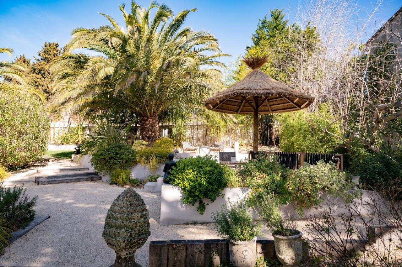 Saint-Rémy-de-Provence Hotel L'Amandiere מראה חיצוני תמונה