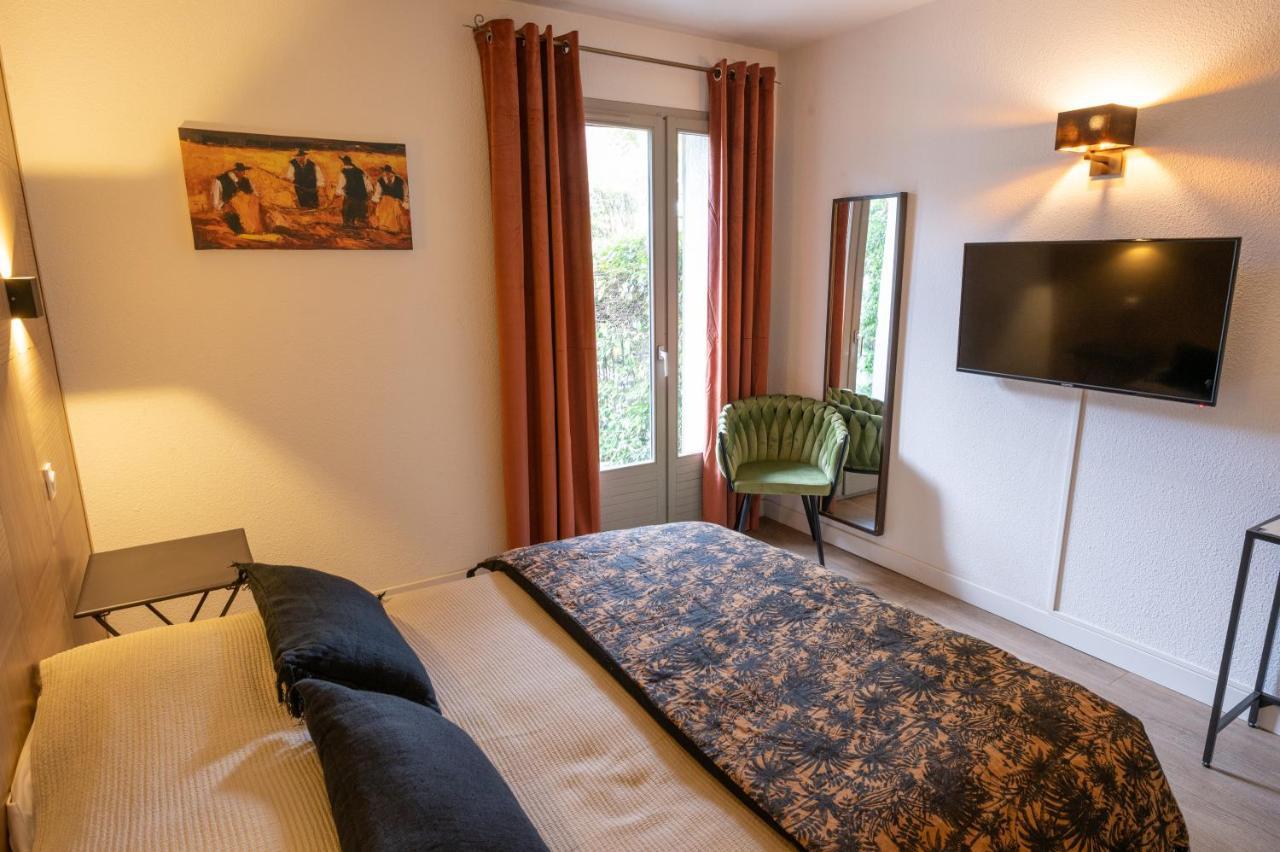 Saint-Rémy-de-Provence Hotel L'Amandiere מראה חיצוני תמונה