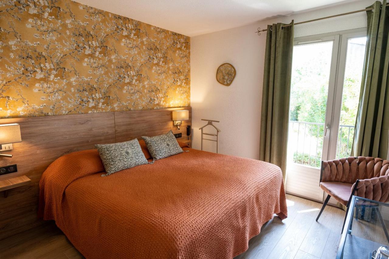 Saint-Rémy-de-Provence Hotel L'Amandiere מראה חיצוני תמונה