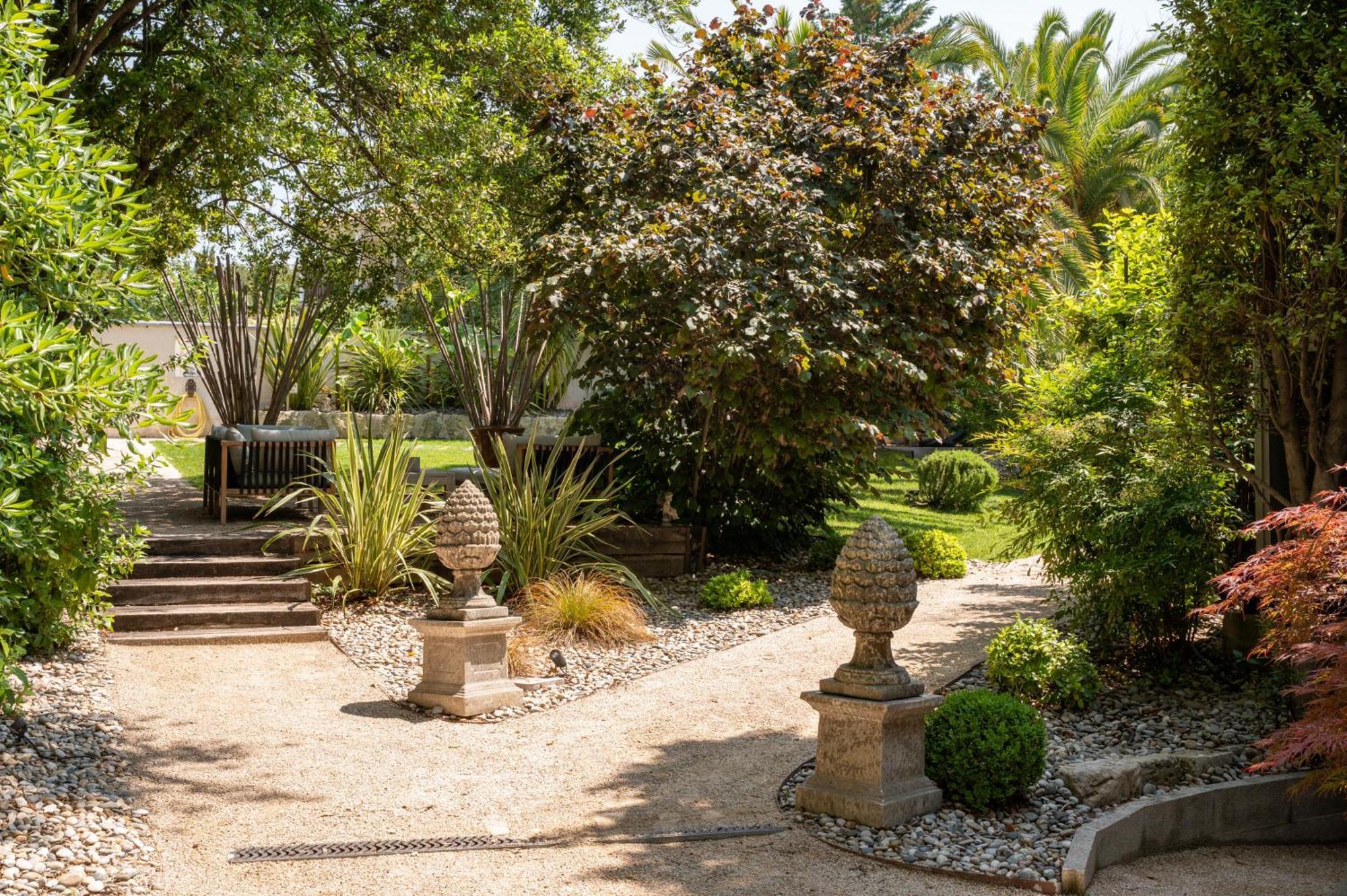 Saint-Rémy-de-Provence Hotel L'Amandiere מראה חיצוני תמונה